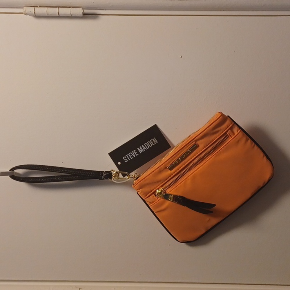 Women wallet color coral